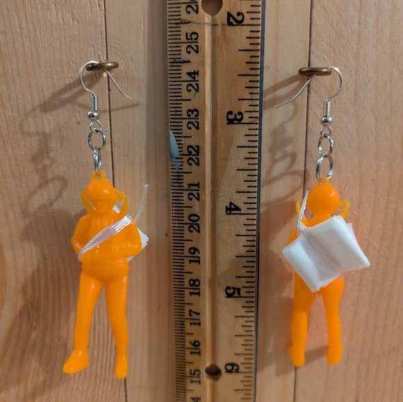Orange parachute Figure Earrings - Picture 1 of 5